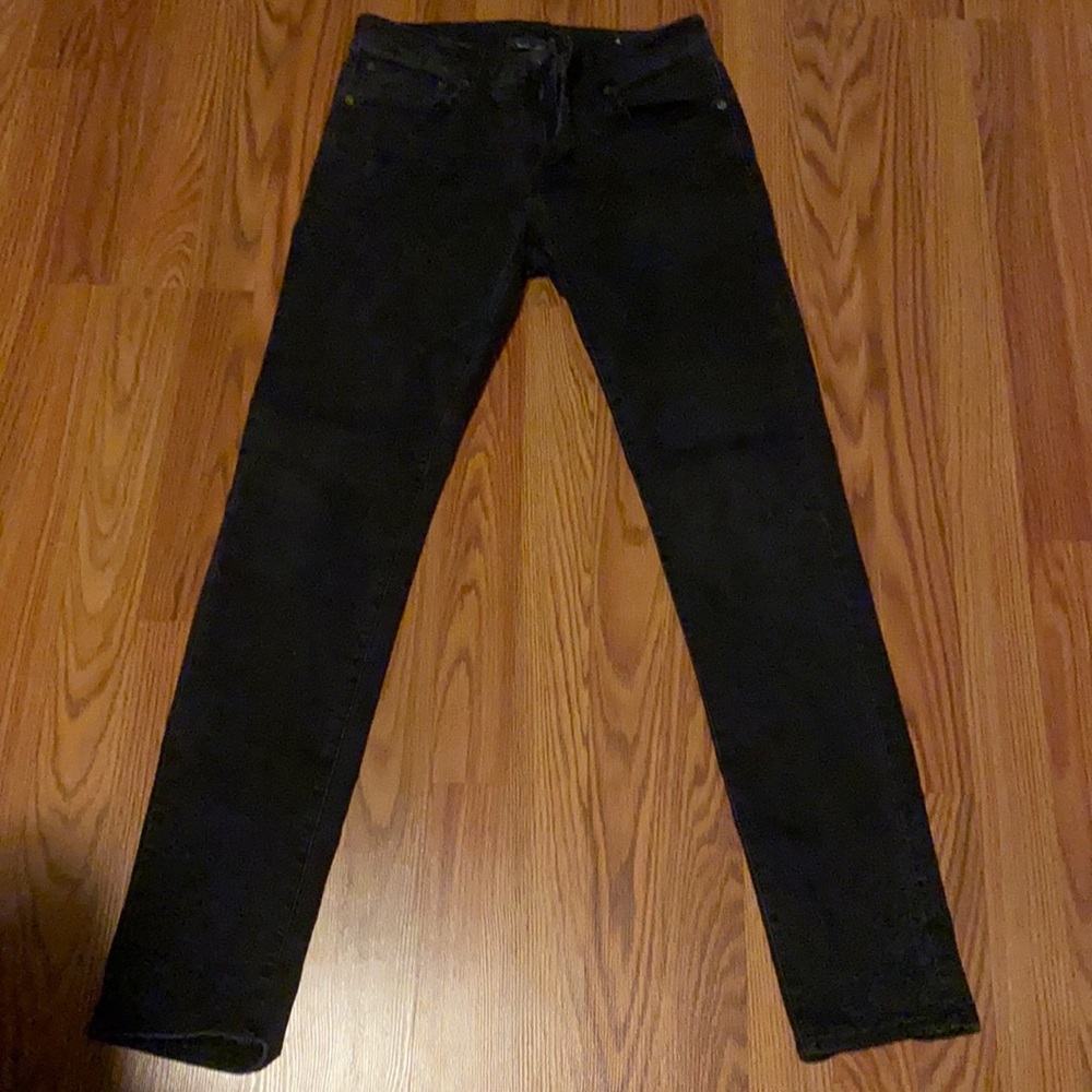 Black skinny jeans
